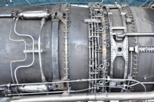 戦闘機のエンジン